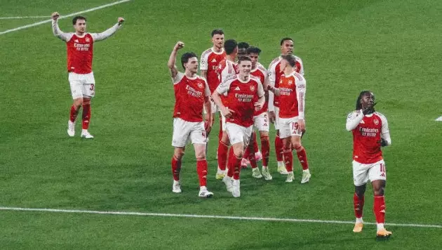 "Арсенал" вернулся на первое место в АПЛ