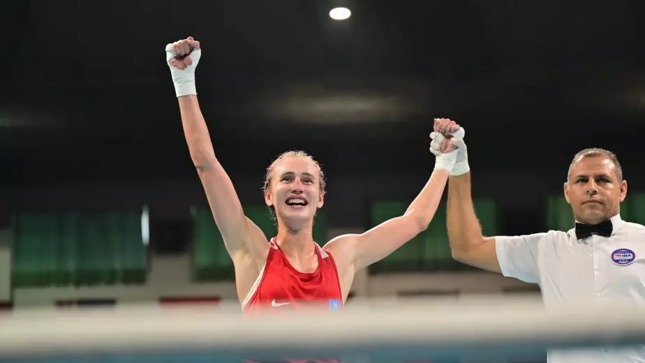 Казахстанка Виктория Графеева вышла в финал Кубка мира по боксу