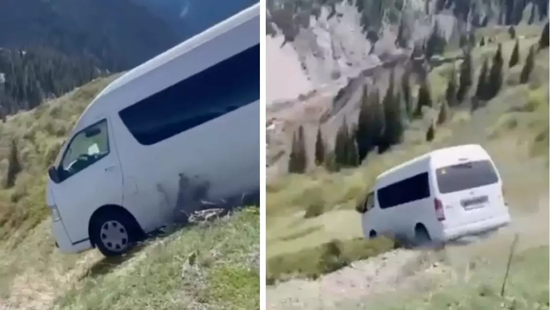 Көлсайда автобус таудан сырғып кетті