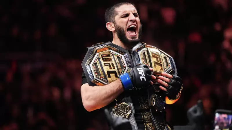 Шавкат Рахмоновтың салмағында чемпиондық жекпе-жек кімнің арасында өтеді?