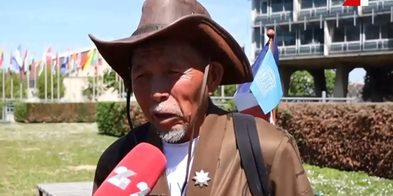 76 жастағы қазақ ақсақалы Парижге дейін жаяу жетіп, әлемді таңғалдырды