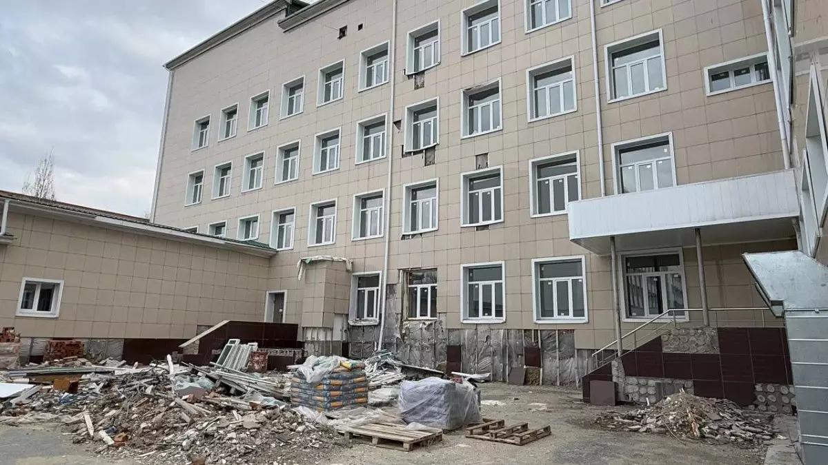 Қостанайда перзентхана да, балалар ауруханасы да жоқ: Облыстың басты медициналық нысандарының жайы не болды?