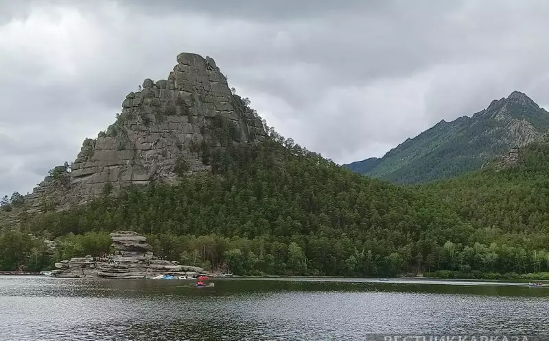 Почти 15 опасных горных озер выявили в Казахстане.