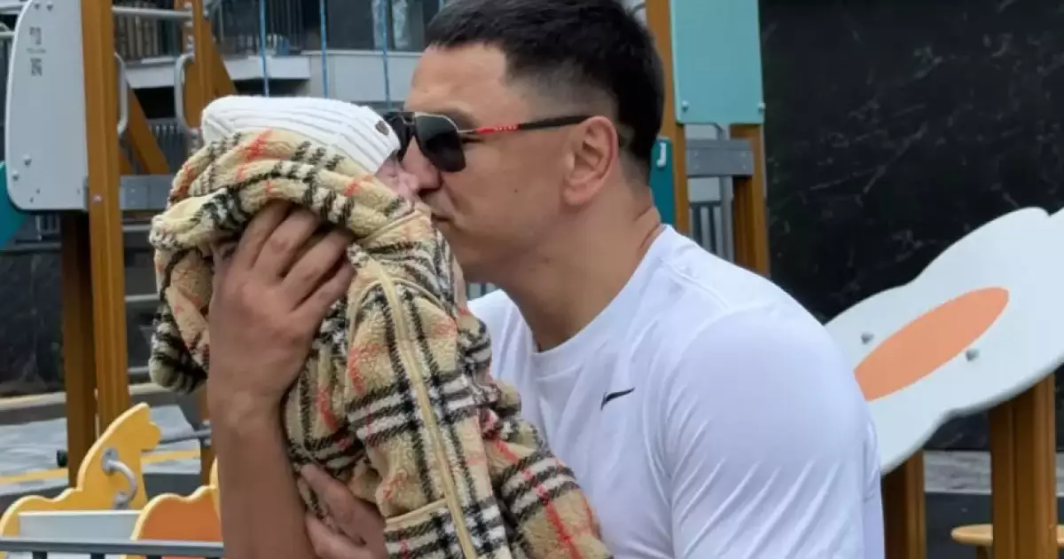  Боксшы Жанқош Тұраров қуанышты жаңалығын бөлісті 