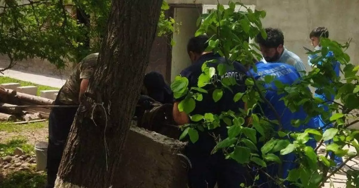  Шымкентте кішкентай қыз 24 метрлік құдыққа құлап кетті 