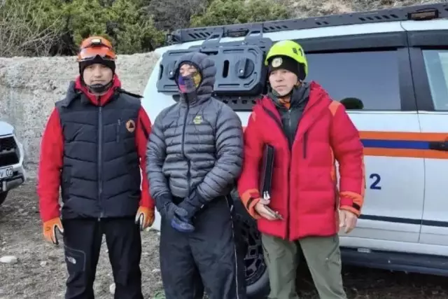 Алматы тауларында адасып кеткен турист табылды