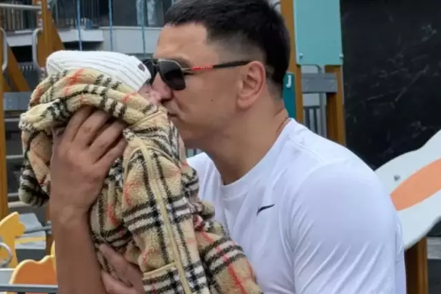 Боксшы Жанқош Тұраров қуанышты жаңалығын айтты