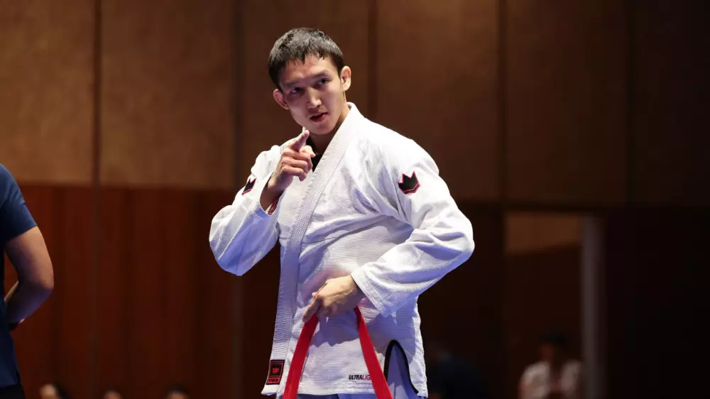 Казахстанец завоевал золотую медаль Азиатских пляжных игр-2026