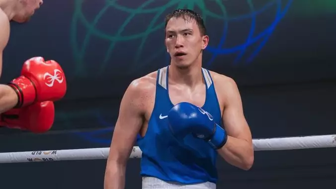 Казахстан взял второе золото на Кубке мира. Видео финала против хозяина ринга 