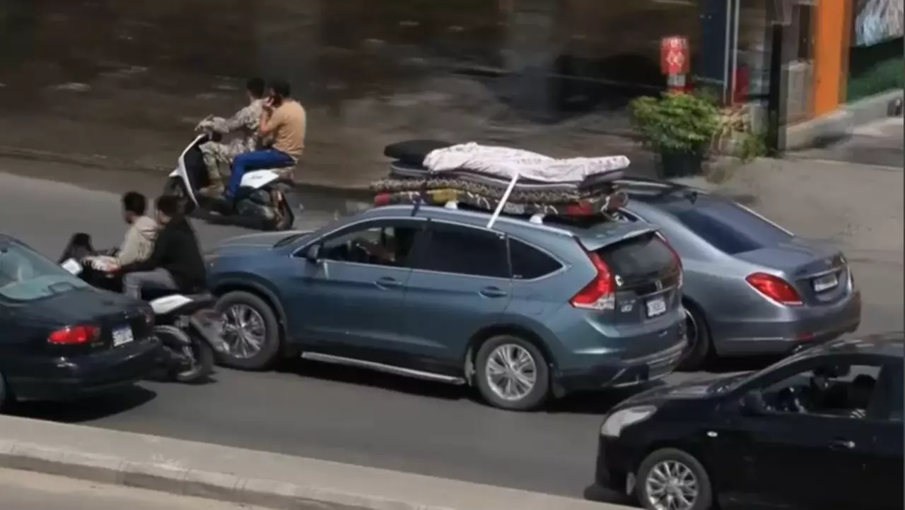 Ливан халқы босып кетті