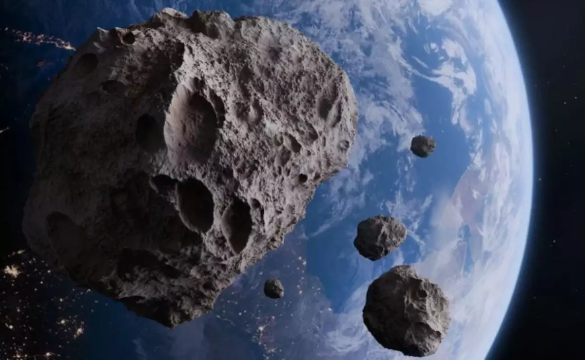 Орманды жойған метеориттен төрт есе үлкен: Жерге өте қауіпті метеорит жақындап келеді