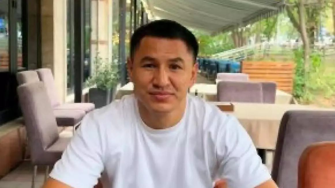 Жанқош Тұраров сүйінші жаңалығымен бөлісті