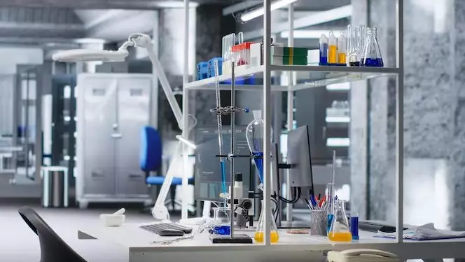 В ВКО ликвидировали лабораторию синтетических наркотиков