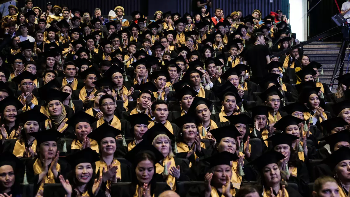 Саясат Нұрбек: Шетелдік студенттер санын 100 мыңға жеткізуді жоспарлап отырмыз