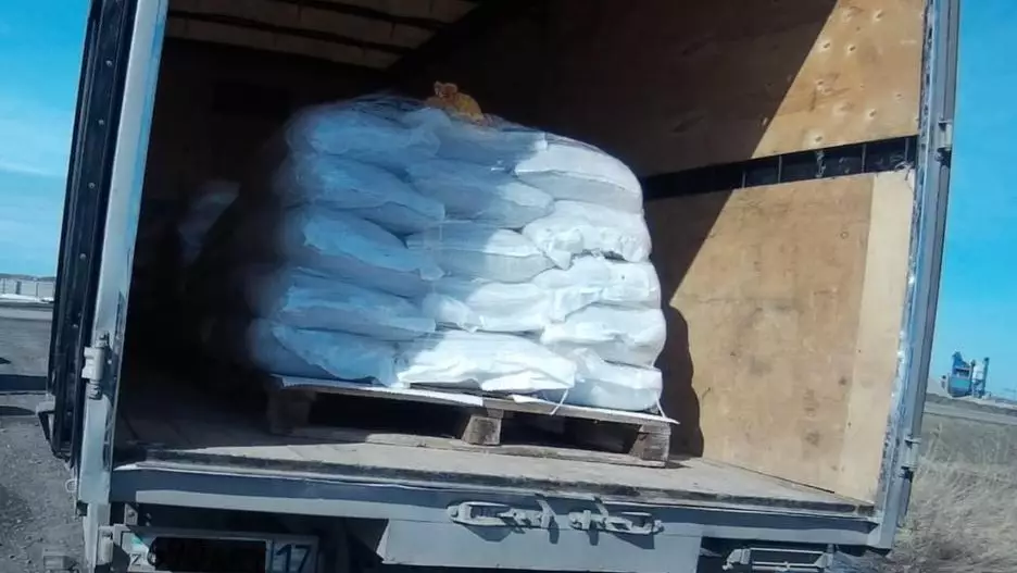 Ввоз зараженного зерна из России остановили в Казахстане