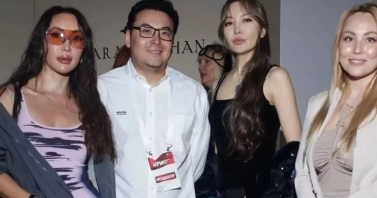  Назарбаевтың екінші әйелі көпшілік алдында бой көрсетті 