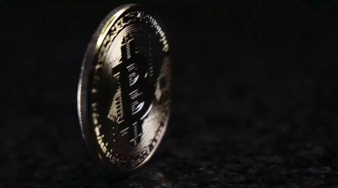 Bitcoin продолжает медленный рост