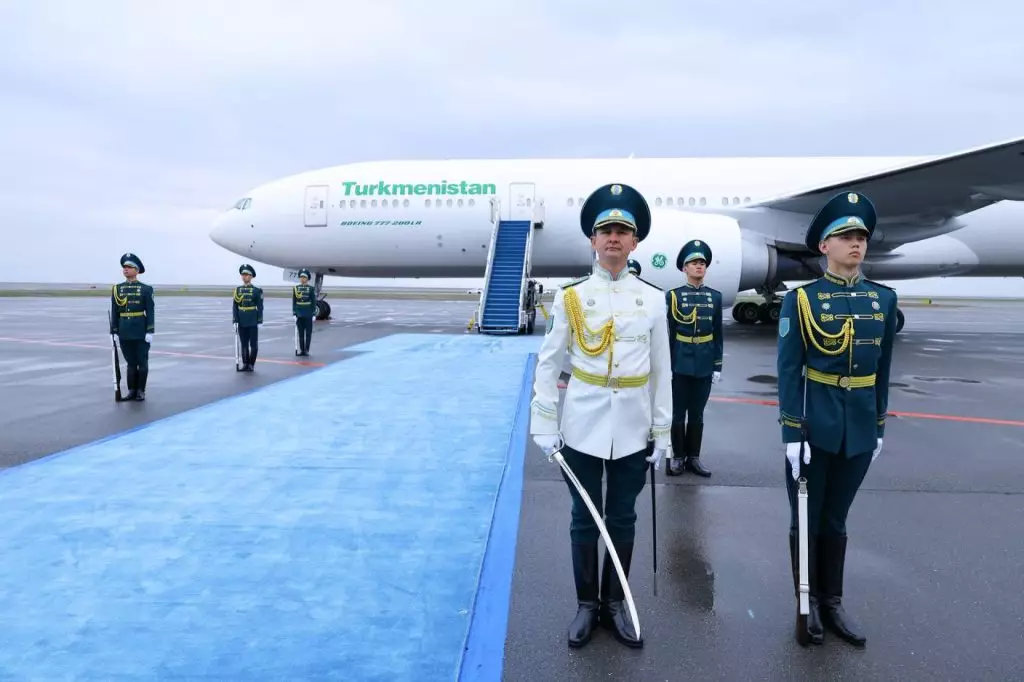 Астанаға президенттер жиналып жатыр