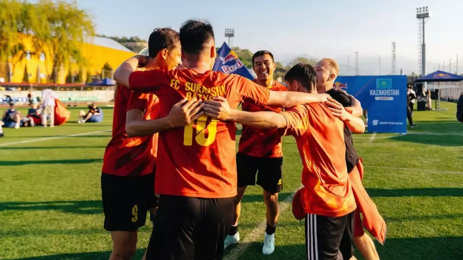  С Алматы началась казахстанская битва за Торонто. Как прошел Red Bull Four 2 Score