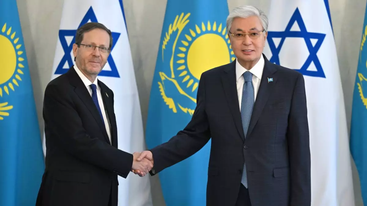 Мемлекет басшысы мен Израиль Президенті шағын құрамда кездесу өткізді