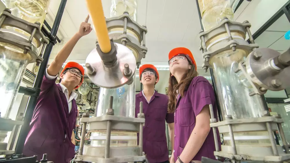 Грант бар, оқығысы келмейді: Қазақстанда қандай мамандықтар еленбейді