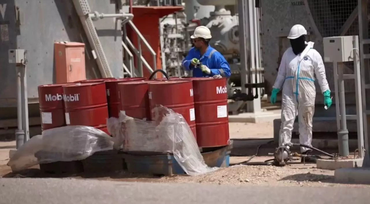 Әлемде мұнай тағы қымбаттады