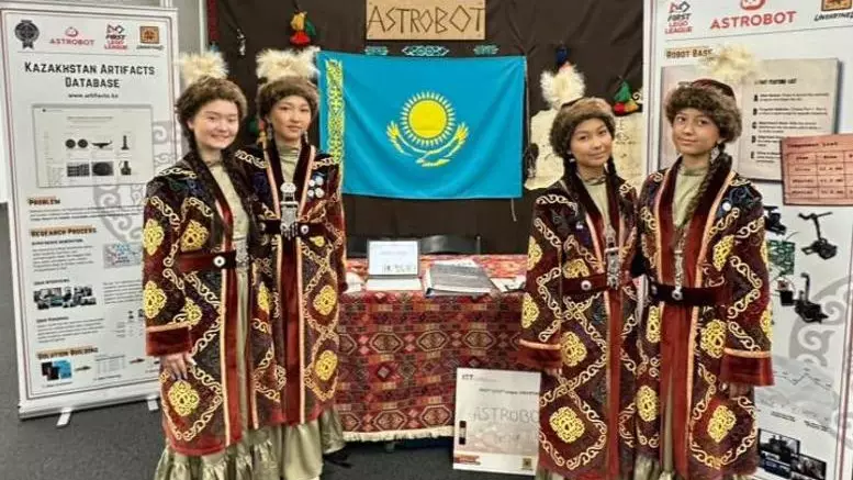 Сборная Казахстана завоевала две награды на чемпионате по робототехнике в Великобритании