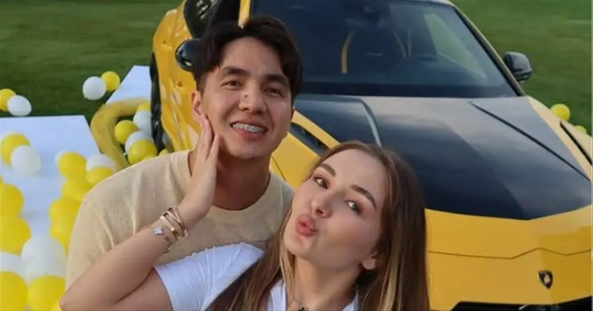 Блогеров Ерболата Жанабылова и Эльмиру Толегенову из Казахстана приговорили к сроку.