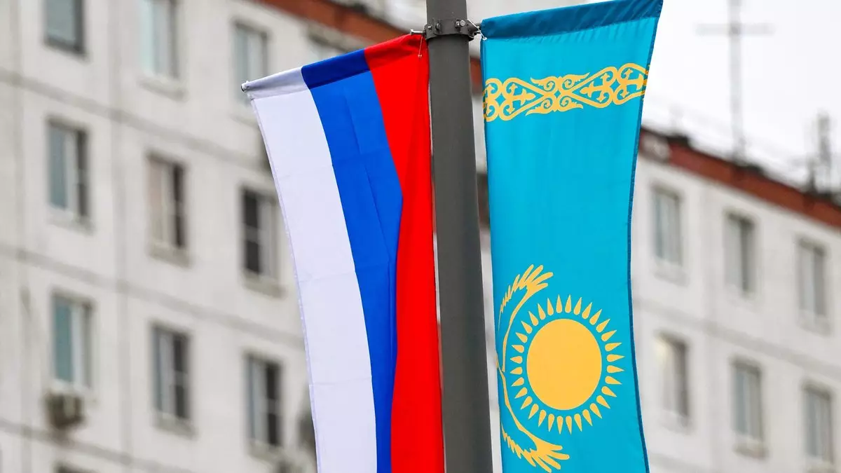 Активисты просят власти Казахстана разрешить шествие Бессмертного полка к 9 мая.