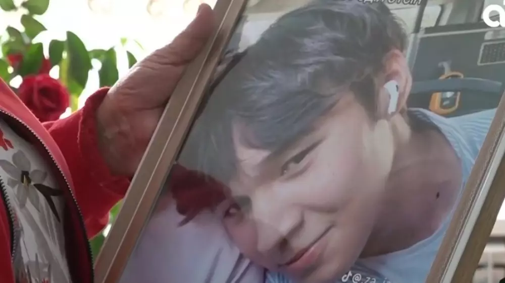 Алматы облысында қызды шығарып салған 17 жастағы баланы жабылып өлтіріп кеткен