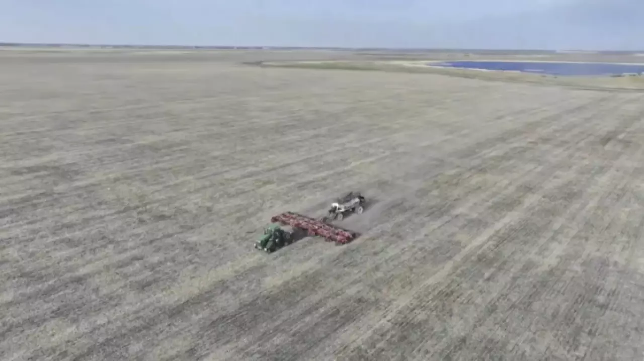 К весеннему севу приступили в Северо-Казахстанской области