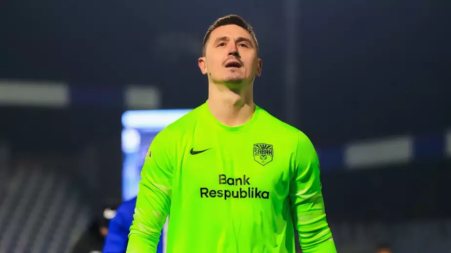 Клуб казахстанца оказался в шаге от чемпионства. Нужна осечка Карабаха