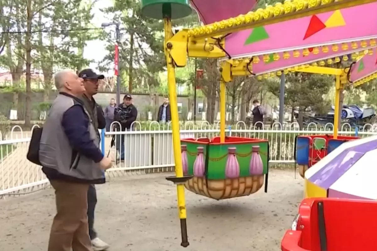 Кабина с детьми рухнула в парке Астаны