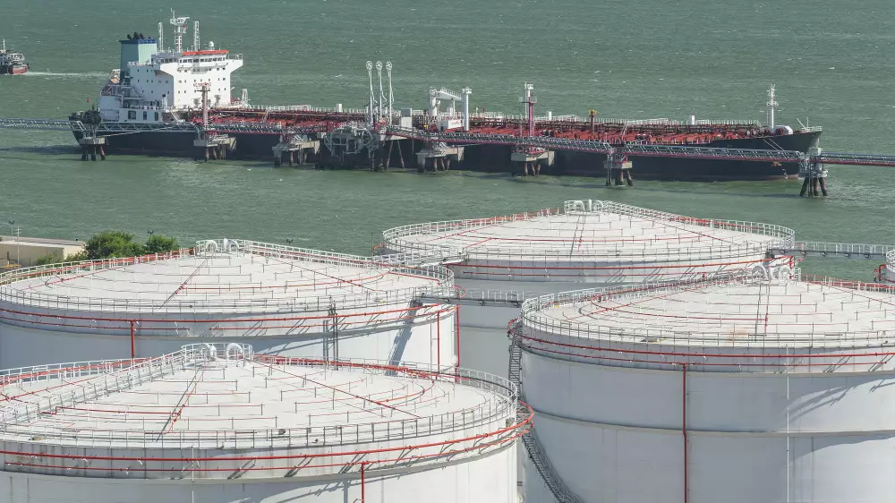 Цены на нефть продолжают расти