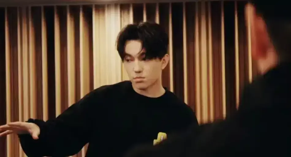 Димаш Құдайберген жас әншіге продюсерлік етпек