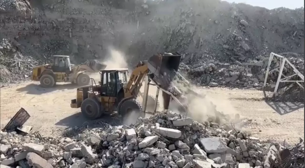 Газада 61 млн тонна қоқыс бар