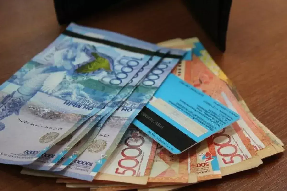 Деньги разделились на «старые» и «новые»: для чего теперь нужны наличные в Казахстане - новости на Lada.kz 28.04.2026