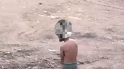 Тек іш киіммен жүрген: Алматылықтарды шошытқан шетелдік қабылдау-бөлу жайына қамалды(ВИДЕО)