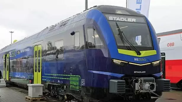 В Казахстане объяснили задержку запуска вагонов Stadler