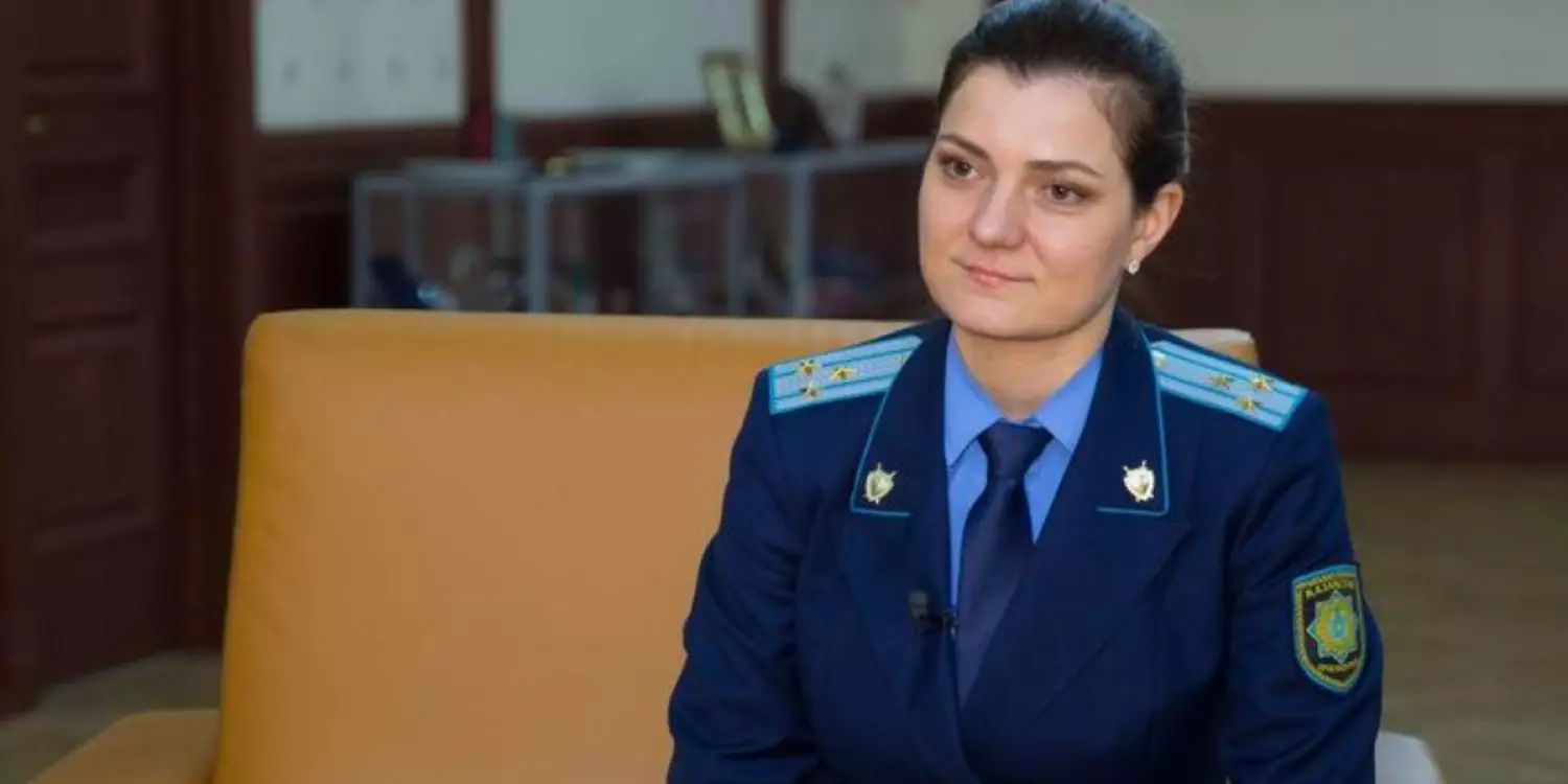 Азаптау ісі бойынша күдікті Олеся Кексель әуежайда не істеп жүр – Бас прокуратура түсініктеме берді