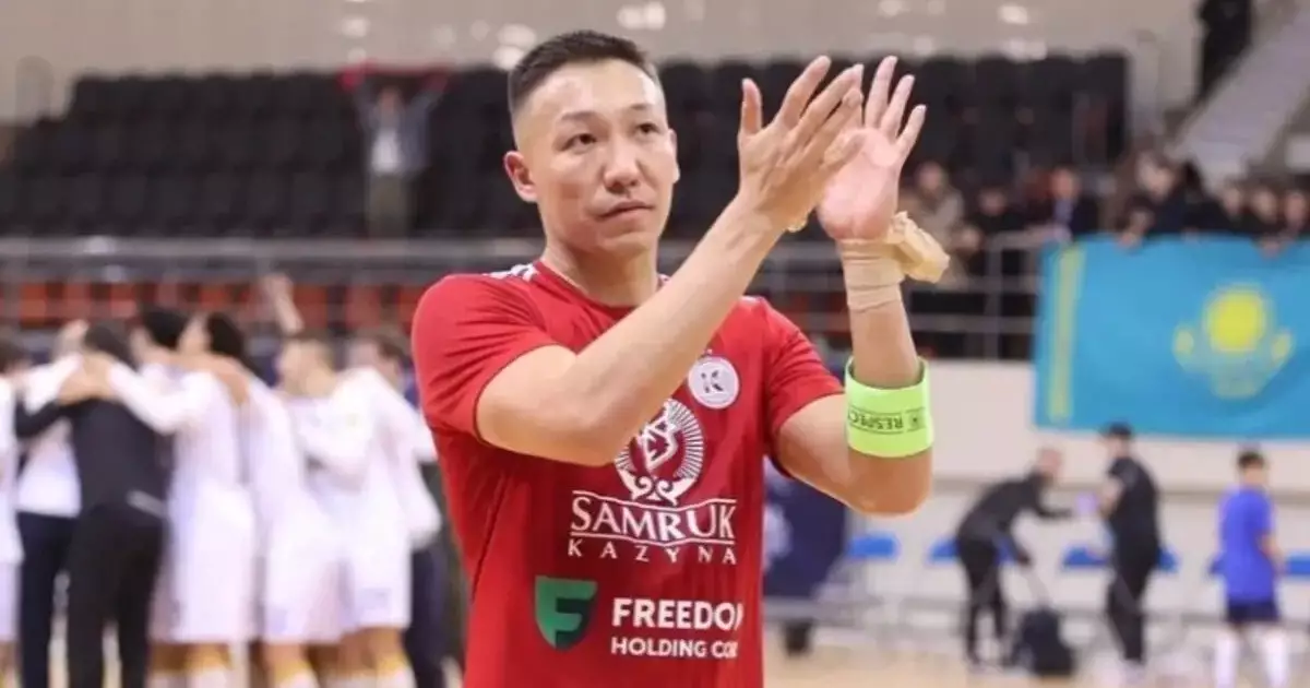  Біржан Оразов «Қайраттан» кететінін мәлімдеді 