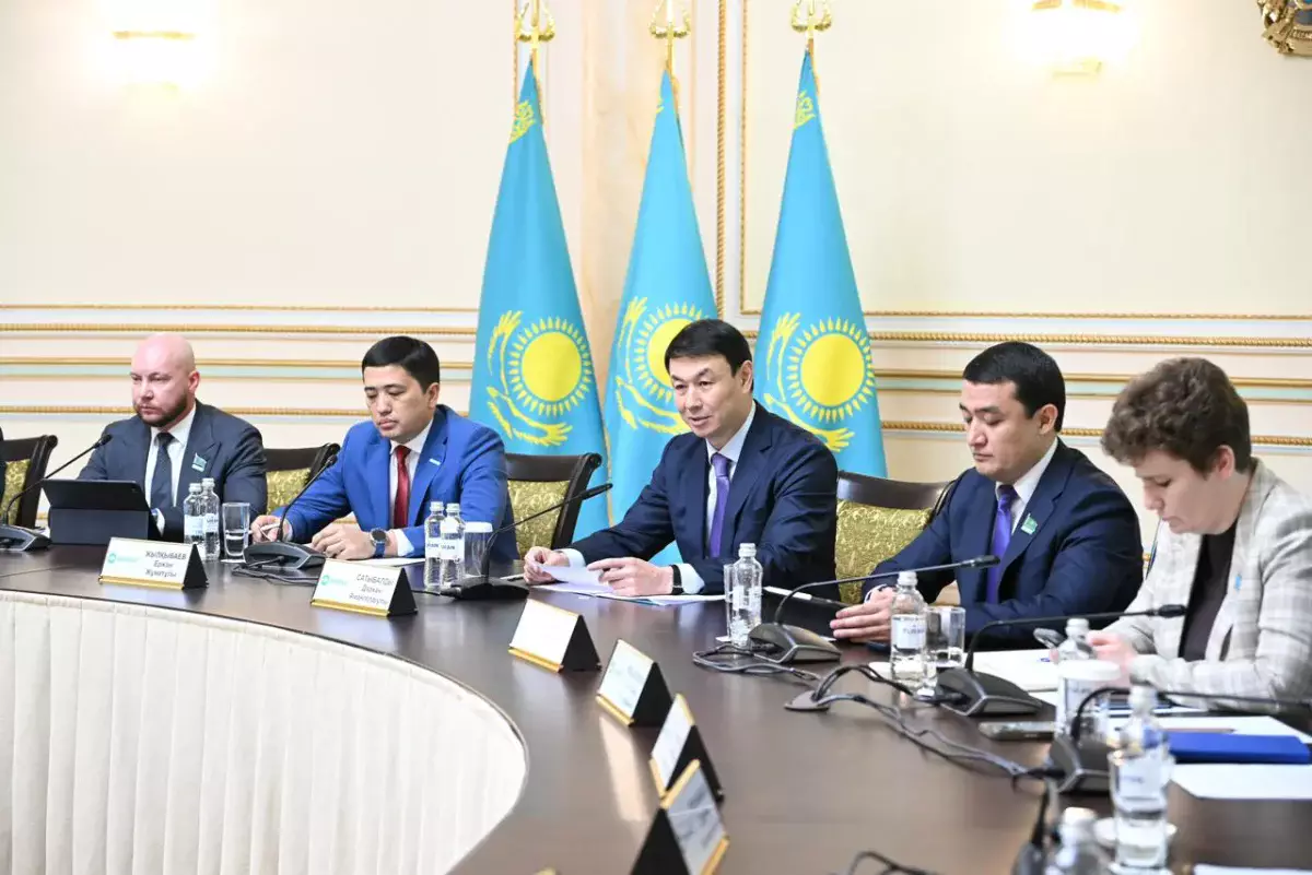 «TURGYNDAR AMANATY»: Алматыда «AMANAT» партиясының ауқымды жобасы бастау алды