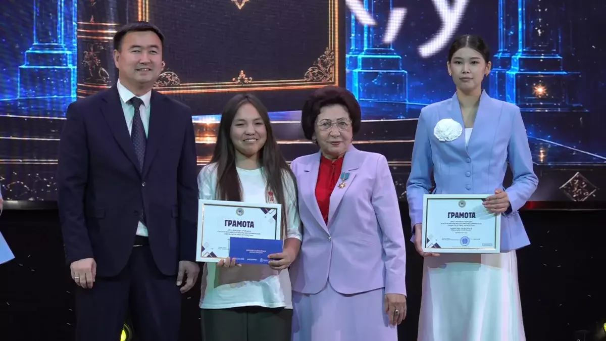 Алматыда ІІ республикалық математикалық олимпиада өз мәресіне жетті