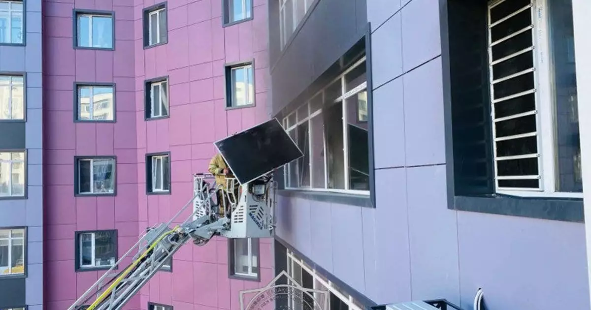 Астанада тұрғын үй кешендерінің бірінде өрт шықты 