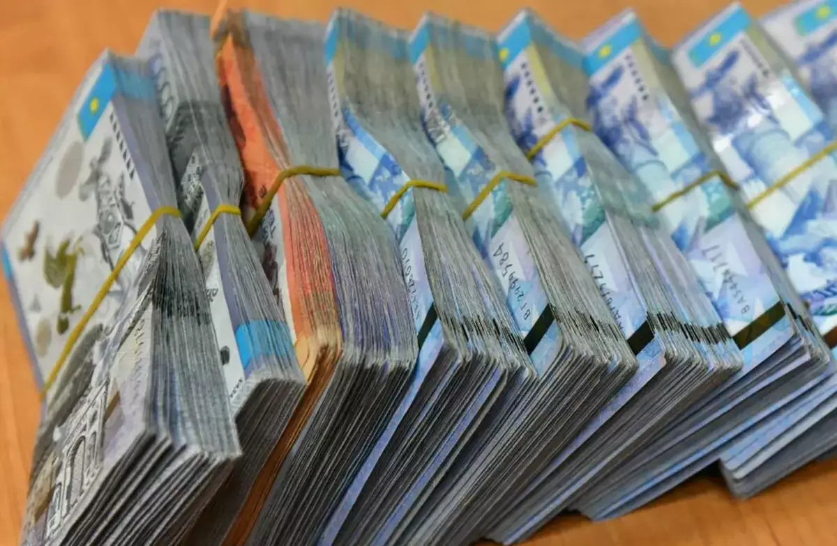 Новые правила выплат пенсий в Казахстане: что нужно знать о пороге в 828 588 тенге - новости на Lada.kz 28.04.2026