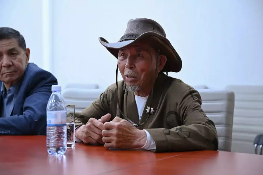 76 жастағы ұлытаулық ақсақал Парижге жаяу барып, марапатқа ие болды