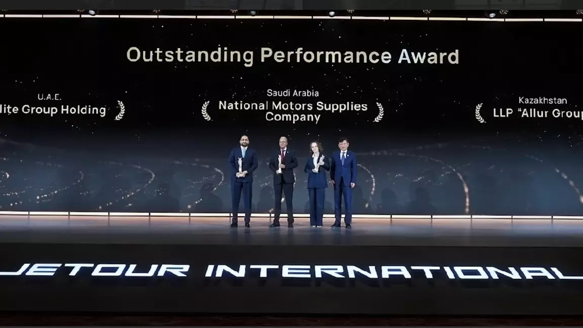 Jetour Qazaqstan Бейжің автосалонында: жаңа модельдер, жаңа стратегия және халықаралық мойындау
