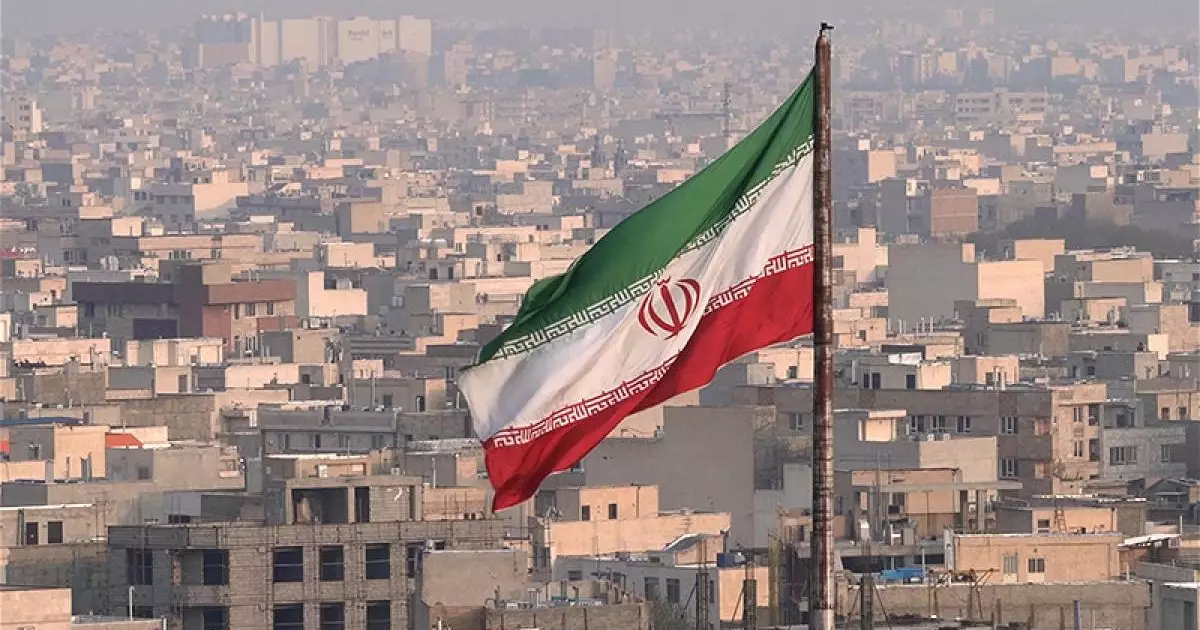  Ирандағы билік әскерилердің қолына өтті – Reuters 