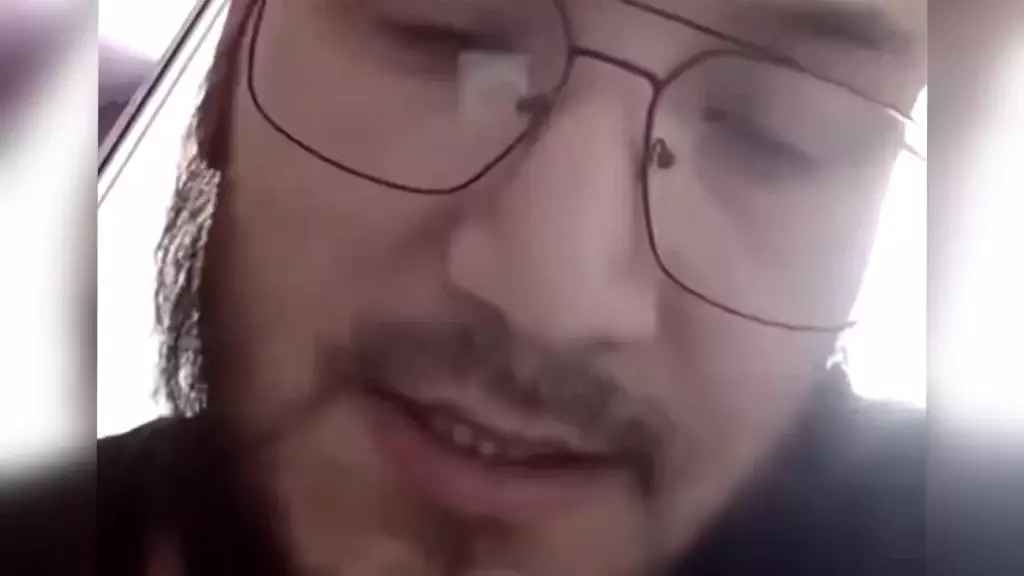 Домбыраны шайтанның бір жеріне теңеген атыраулық 7 жылға сотталуы мүмкін (ВИДЕО)