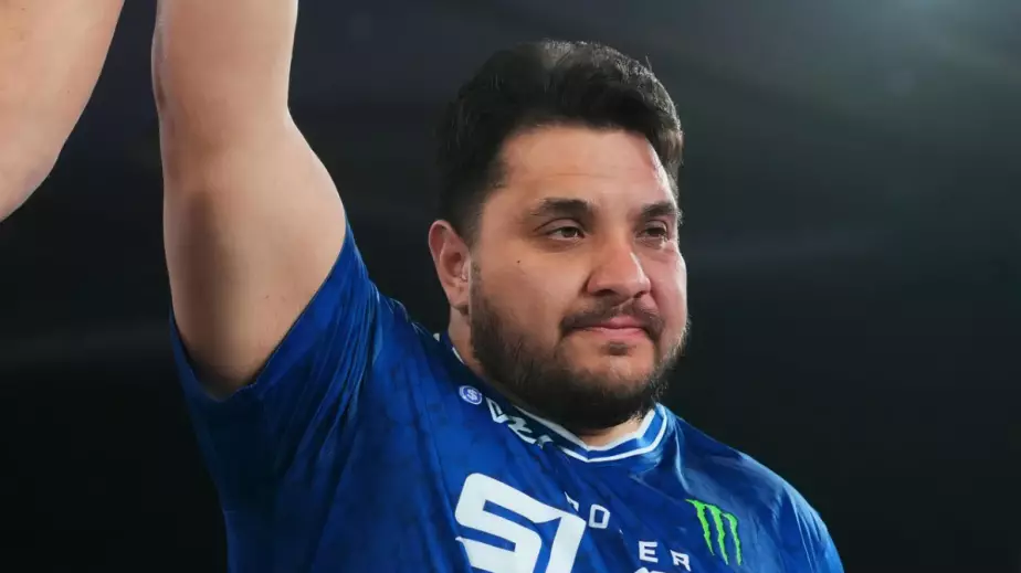 Силач из Казахстана вошел в топ-3 рейтинга промоушена Даны Уайта